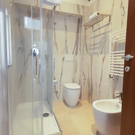 Romerooms Condotti Guest house Rome