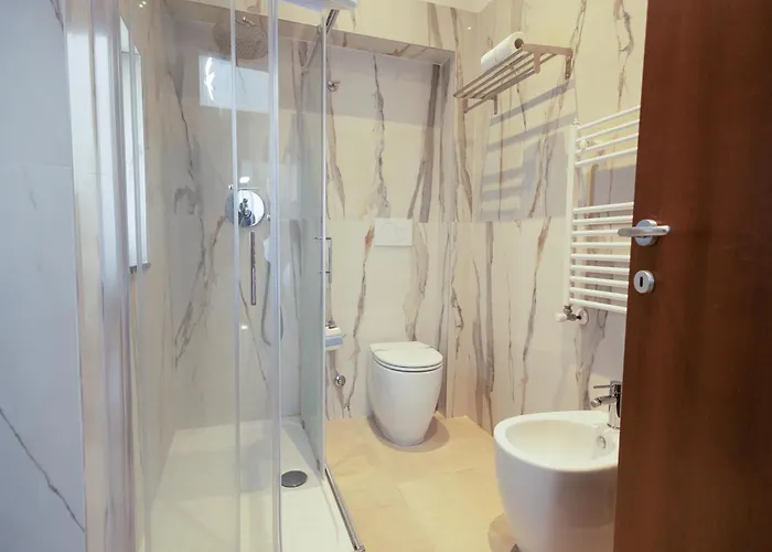 Romerooms Condotti Konukevi Roma