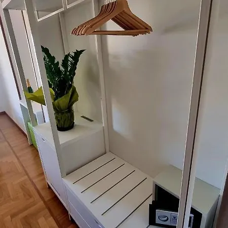 בית הארחה Romerooms Condotti *
